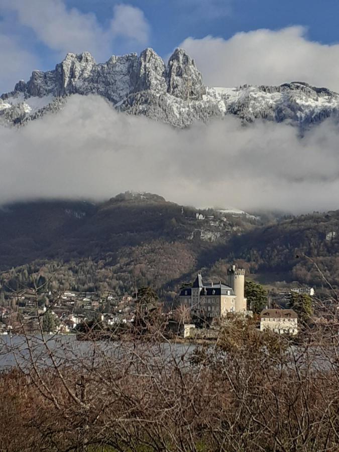 La Carte Postale Lägenhet Duingt Exteriör bild